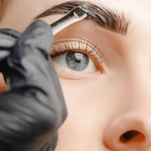 Teinture cils ou sourcils